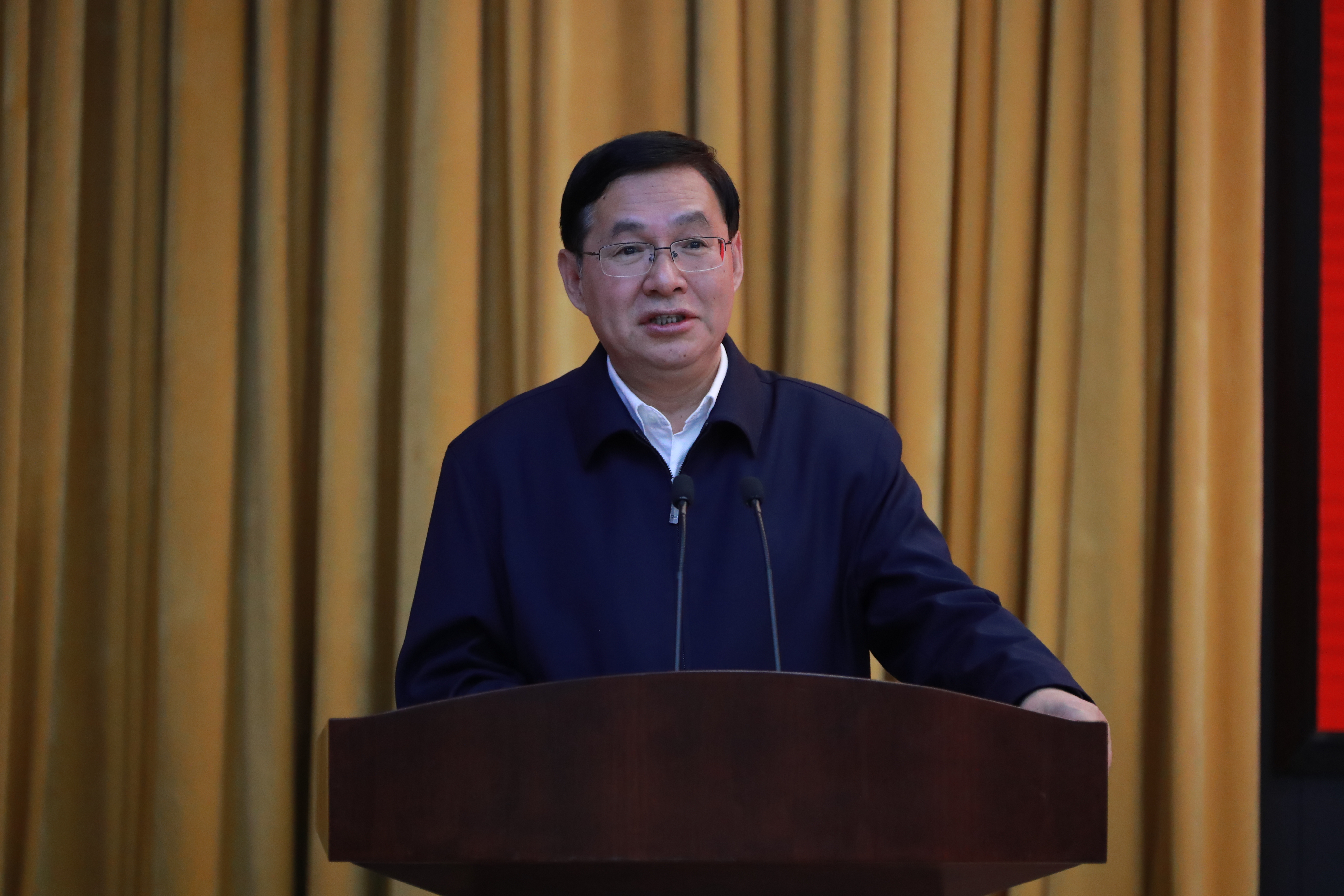 郝鹏、、、国资、、、央企、、、国资委、、、书记、、、主任、、、国企、、、企业刷新